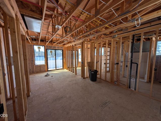 3226 NW Strickland Way, Bend, OR 97703