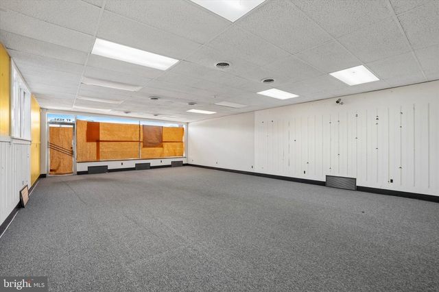 47 W EAGLE RD, Havertown, PA 19083