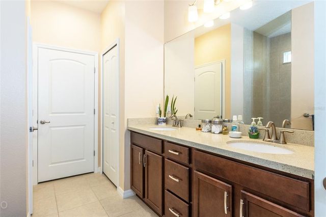 35 PARK PLACE CIRCLE, Palm Coast, FL 32164