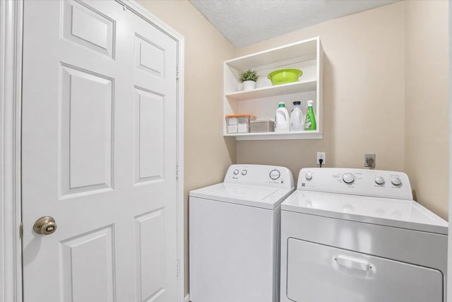 7219 Pembrough Lane, Katy, TX 77494