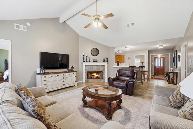 7219 Pembrough Lane, Katy, TX 77494