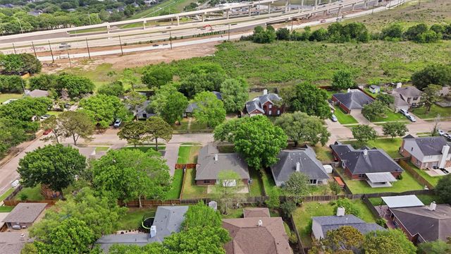 7219 Pembrough Lane, Katy, TX 77494