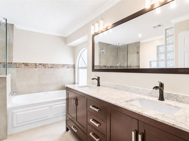 11848 BRANCH MOORING DRIVE, Tampa, FL 33635