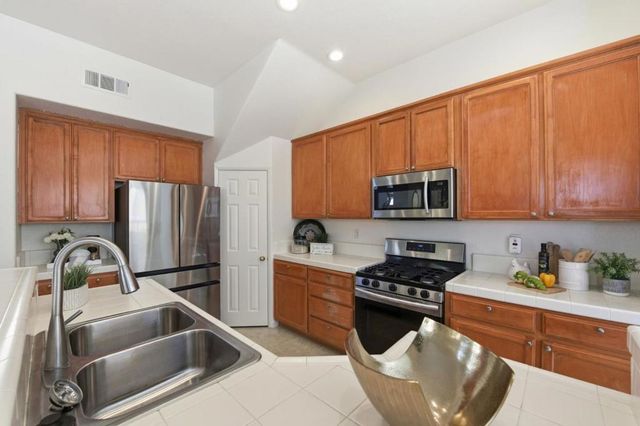 365 Shelby Drive, Mountain View, CA 94043