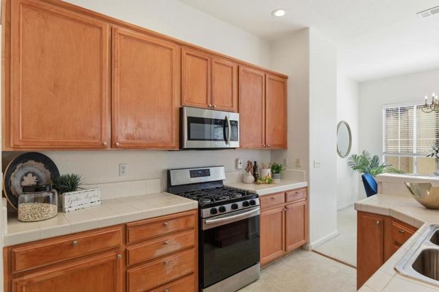 365 Shelby Drive, Mountain View, CA 94043