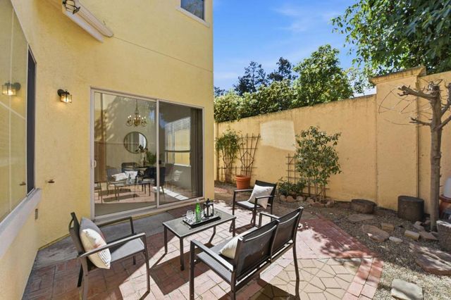 365 Shelby Drive, Mountain View, CA 94043