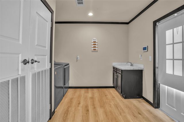 2032 Avenue L, Anson, TX 79501