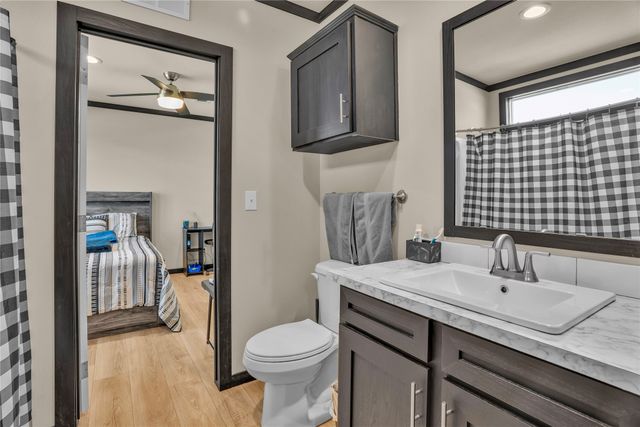 2032 Avenue L, Anson, TX 79501