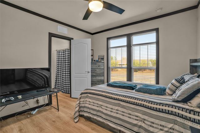 2032 Avenue L, Anson, TX 79501