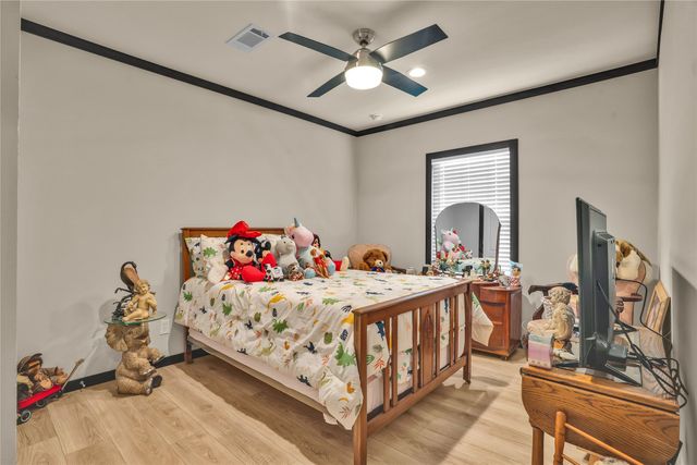 2032 Avenue L, Anson, TX 79501