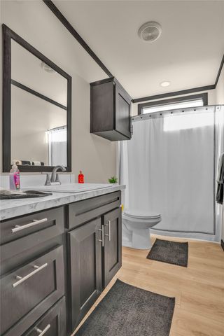 2032 Avenue L, Anson, TX 79501