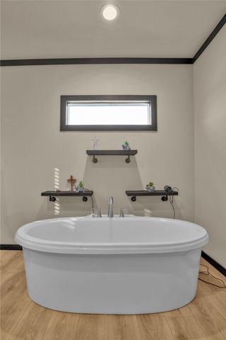 2032 Avenue L, Anson, TX 79501