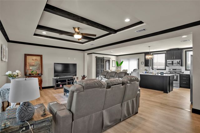 2032 Avenue L, Anson, TX 79501