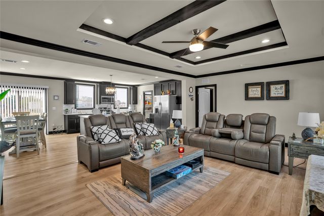 2032 Avenue L, Anson, TX 79501