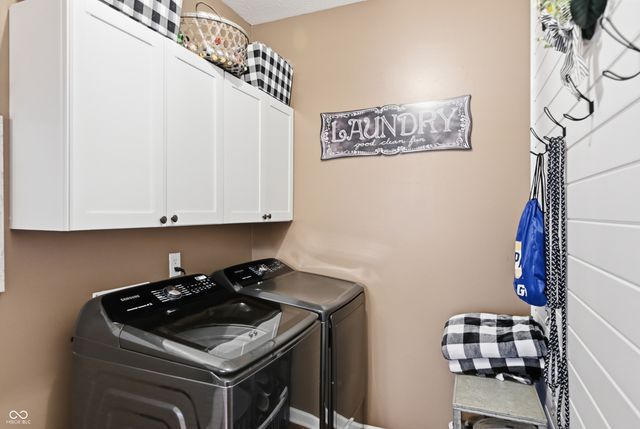 4735 Corydon Lane, Indianapolis, IN 46239