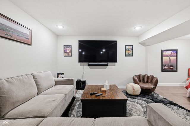 4735 Corydon Lane, Indianapolis, IN 46239