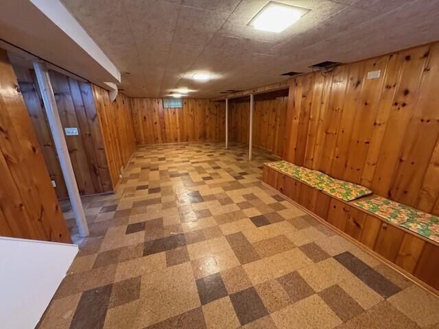 907 Bruce Street, Ann Arbor, MI 48103