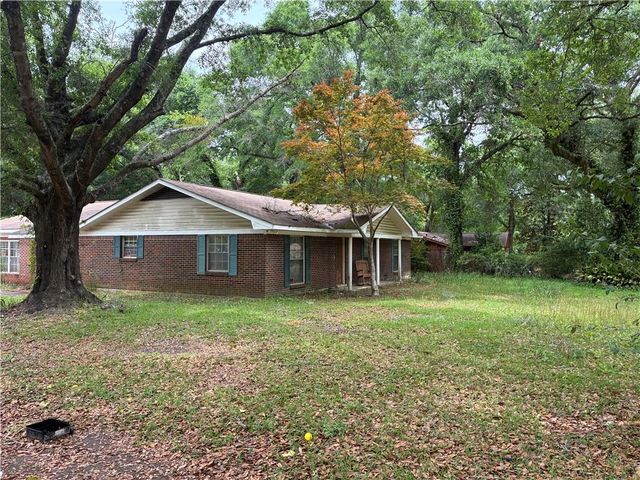7030 Laverne Drive S, Mobile, AL 36618