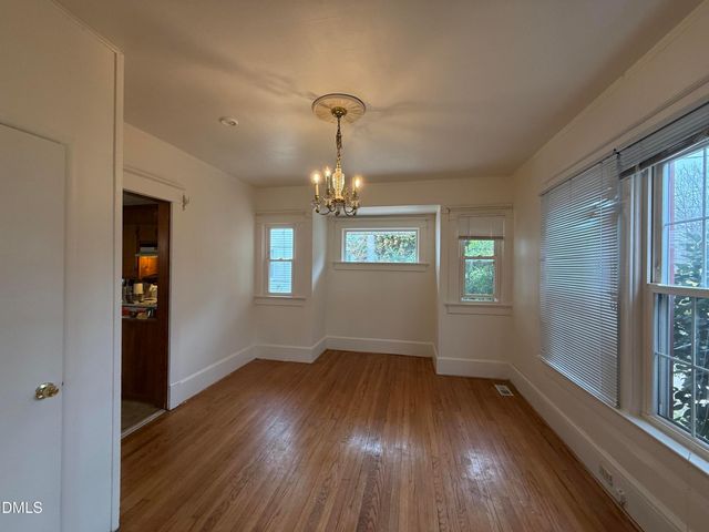 116 Glenwood Drive, Burlington, NC 27215