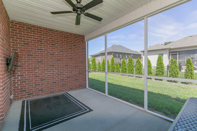 531 Dottie Dr, Gallatin, TN 37066