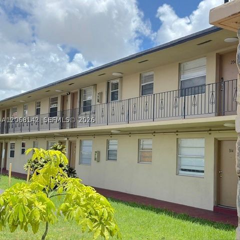 3905 SW 78th Ct 205, Miami, FL 33155