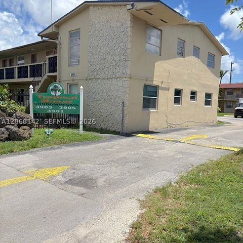 3905 SW 78th Ct 205, Miami, FL 33155