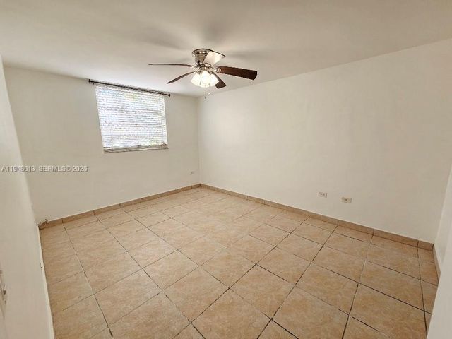 441 NE 195th St 105, Miami, FL 33179