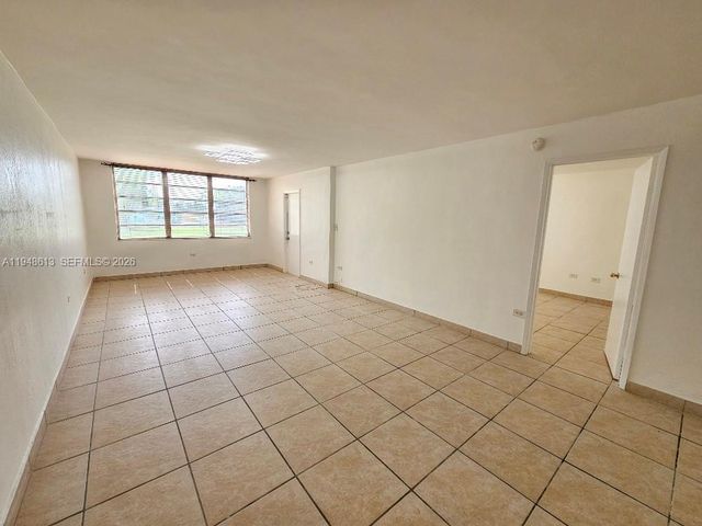 441 NE 195th St 105, Miami, FL 33179