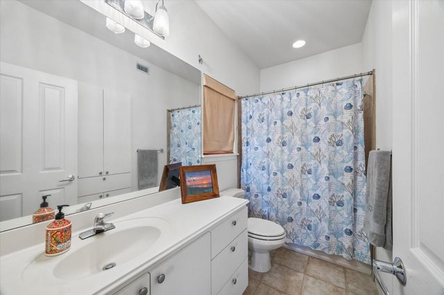 13243 Binnacle Way, Galveston, TX 77554