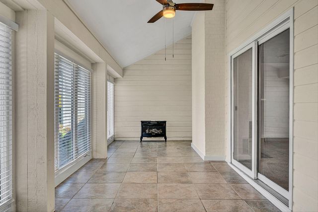 S 2518 Clearing RD, Salem, VA 24153