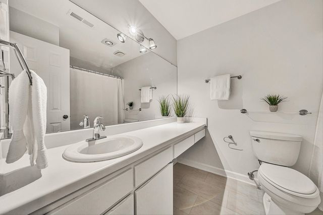 S 2518 Clearing RD, Salem, VA 24153