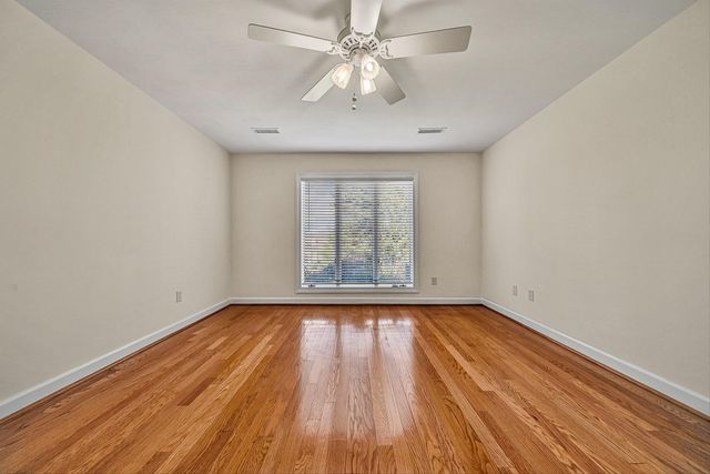 S 2518 Clearing RD, Salem, VA 24153