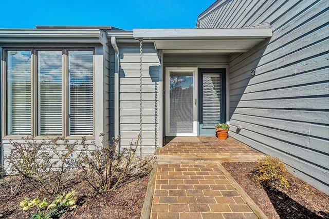 S 2518 Clearing RD, Salem, VA 24153