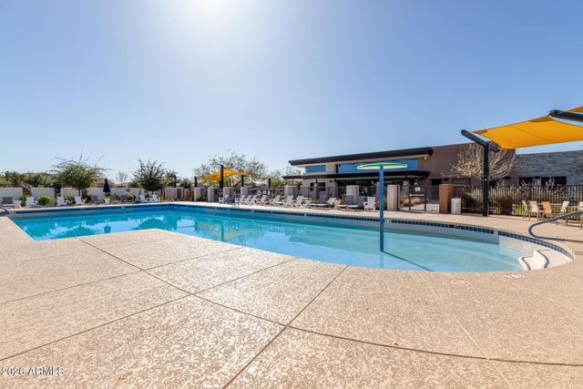 10337 E TRILLIUM Avenue, Mesa, AZ 85212