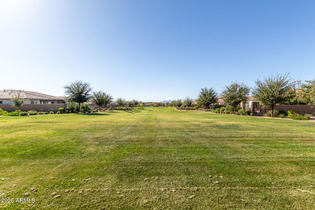 10337 E TRILLIUM Avenue, Mesa, AZ 85212