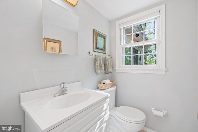 13820 FLINT ROCK RD, Rockville, MD 20853