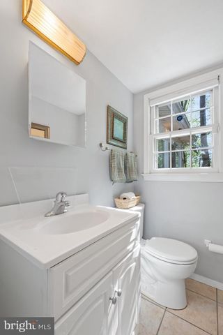 13820 FLINT ROCK RD, Rockville, MD 20853