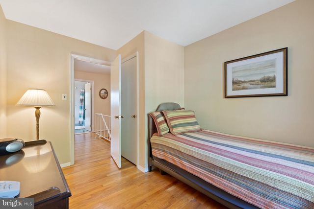 13820 FLINT ROCK RD, Rockville, MD 20853