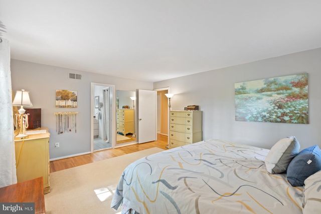 13820 FLINT ROCK RD, Rockville, MD 20853