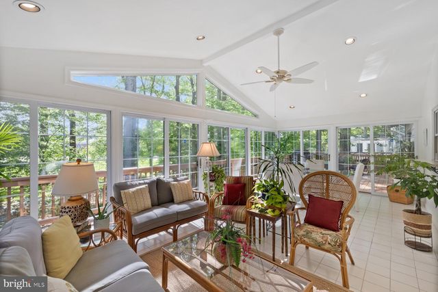 13820 FLINT ROCK RD, Rockville, MD 20853