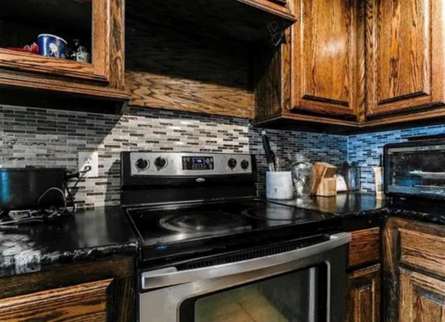 6001 Sandyhill Road, Choctaw, OK 73020