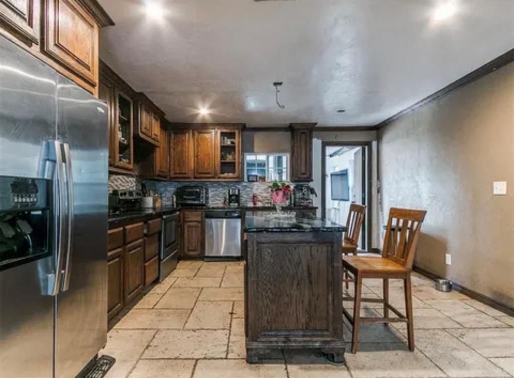 6001 Sandyhill Road, Choctaw, OK 73020