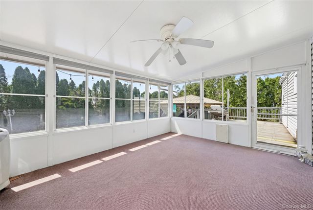 32 46th Street, Islip, NY 11751