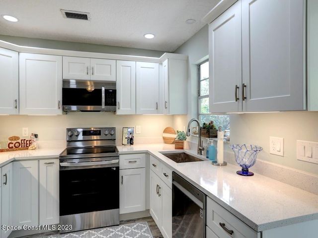 1379 Scroll Street, Sebastian, FL 32958