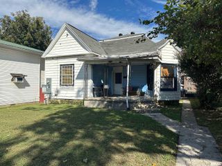 1516 ELM Street, Murphysboro, IL 62966