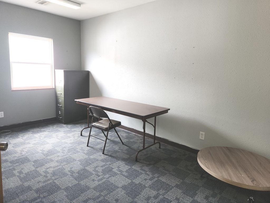 Image 16 of property listing at 128 N 3rd Street, Mt Vernon, IL 62864