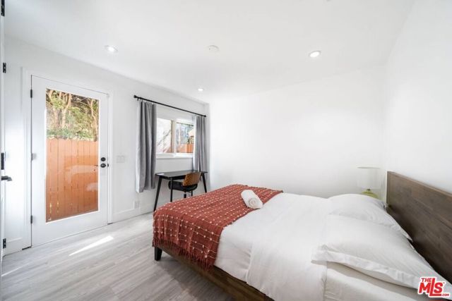 11331 Isleta Street, Los Angeles, CA 90049