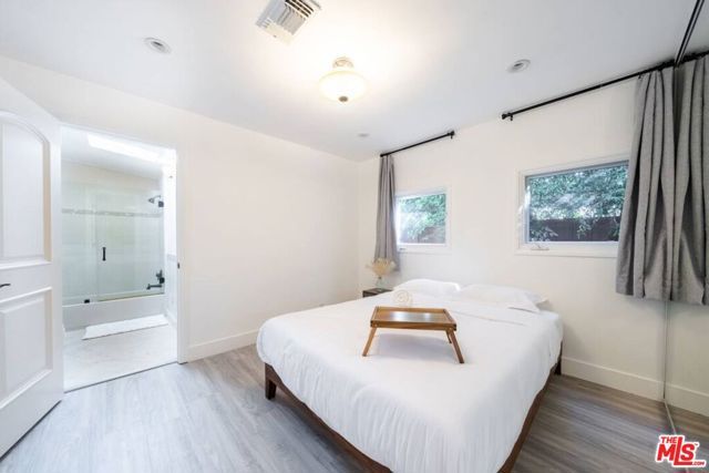 11331 Isleta Street, Los Angeles, CA 90049