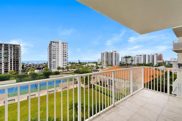 3020 NE 32nd Avenue 905, Fort Lauderdale, FL 33308