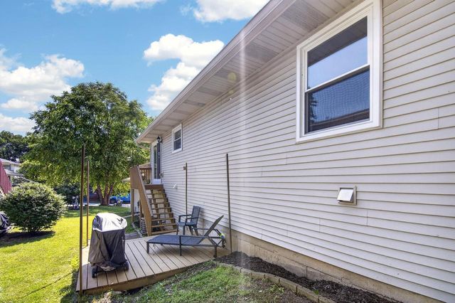 979 Rhyners LANE, Twin Lakes, WI 53181